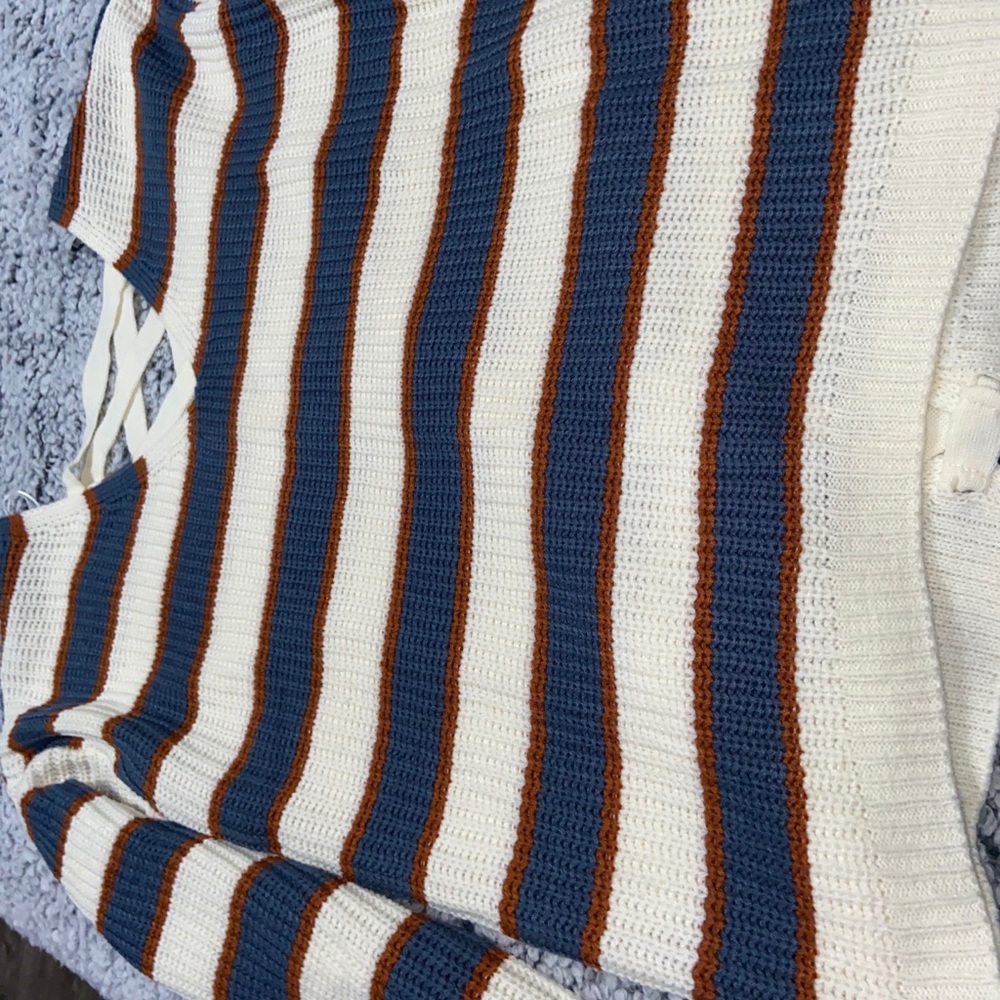Rue 21 cross back sweater